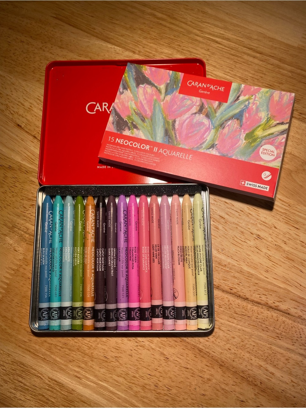 CARAN d’ACHE - Special Edition 15 colors NEW